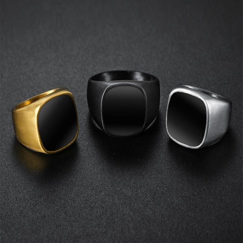 Signet Ring Gold/Black or Silver/Black